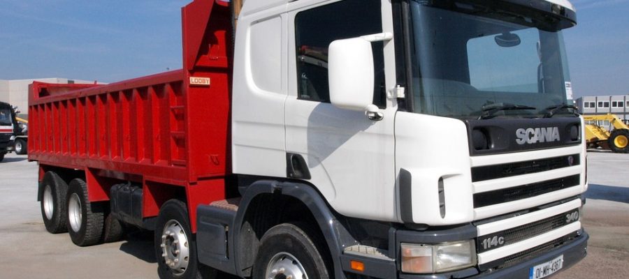 Loss Of Income And Road Accidents: The Truck Driver’s Guide